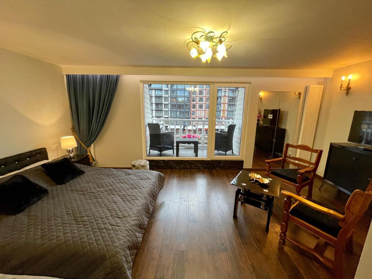 Apartamenty Michel Gdansk Centrum Boutique Hotel Ngoại thất bức ảnh